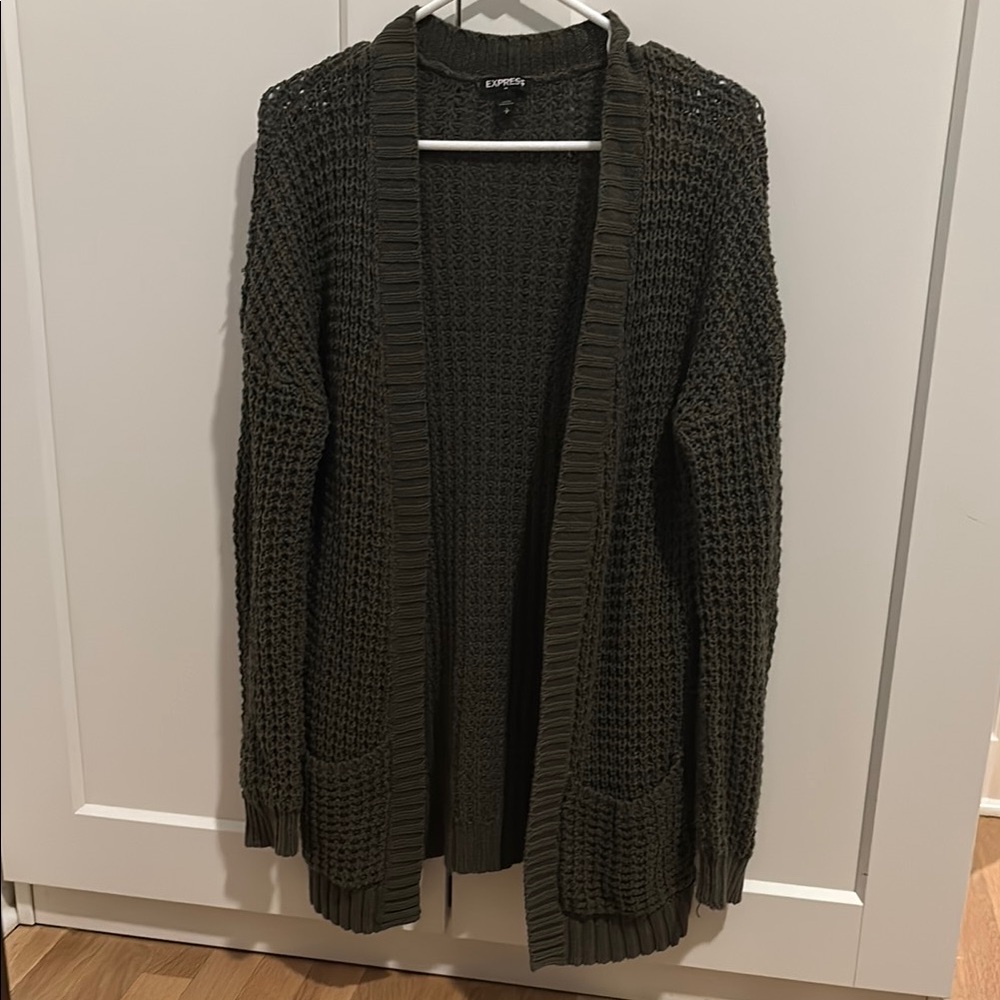 EXPRESS Women’s Oversized Knit Cardigan, Excellent Condition! Size Small